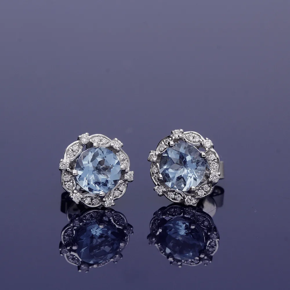 18ct White Gold Aquamarine and Diamond Cluster Stud Earrings