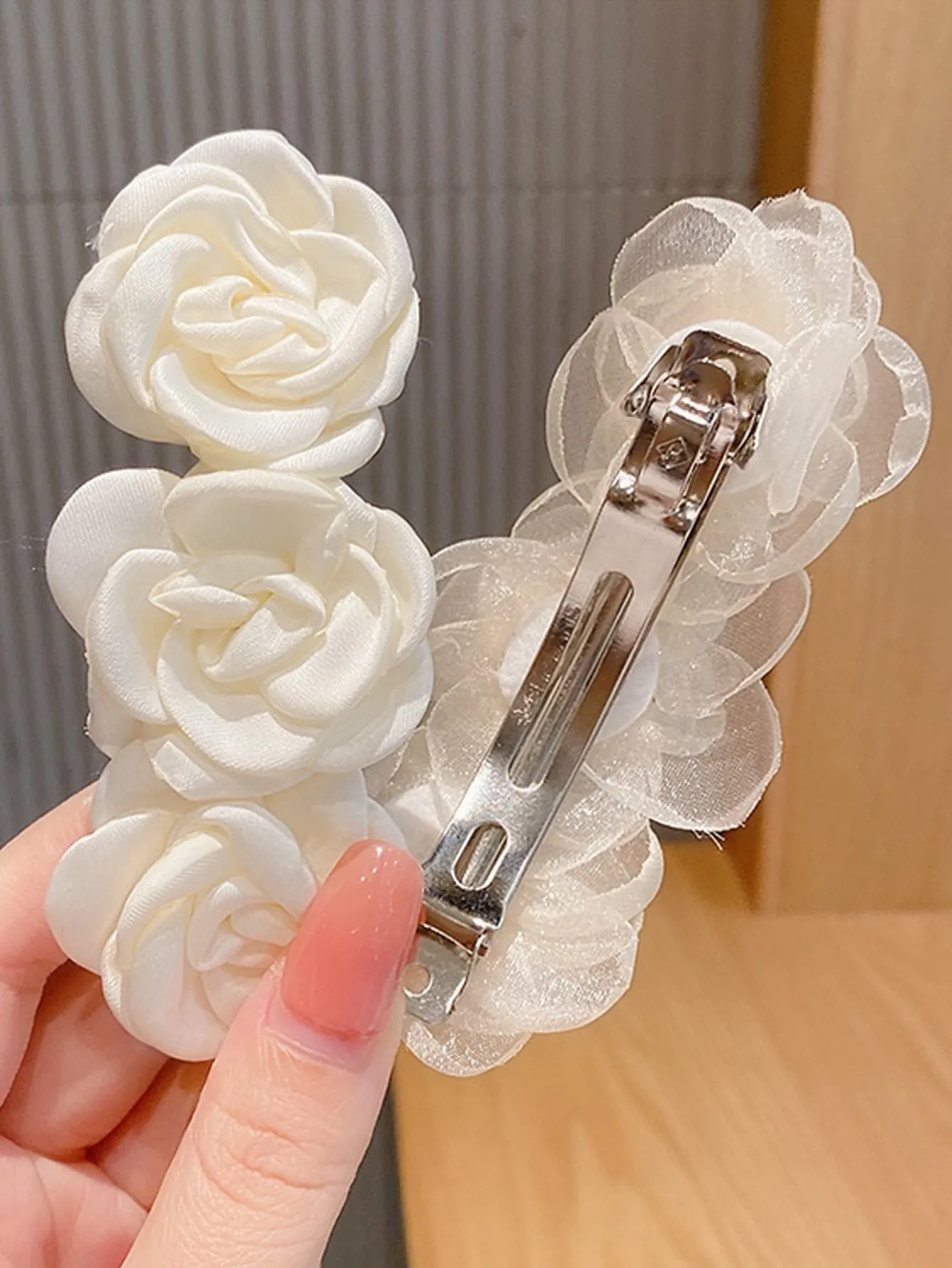 2pcs Beautiful Flower Decor Hair Clip for Women Barrette Styling Hair