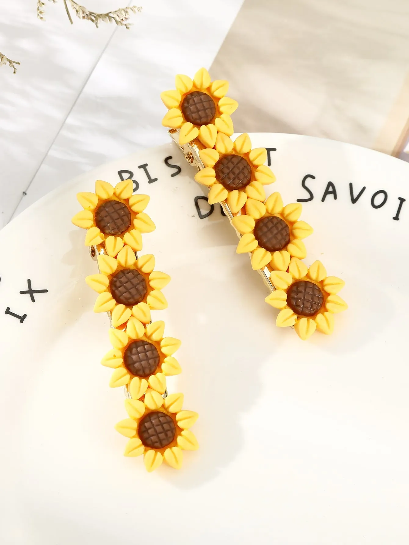 2pcs Sunflower Hair Clips for Women Barrette Styling Hair Accessories