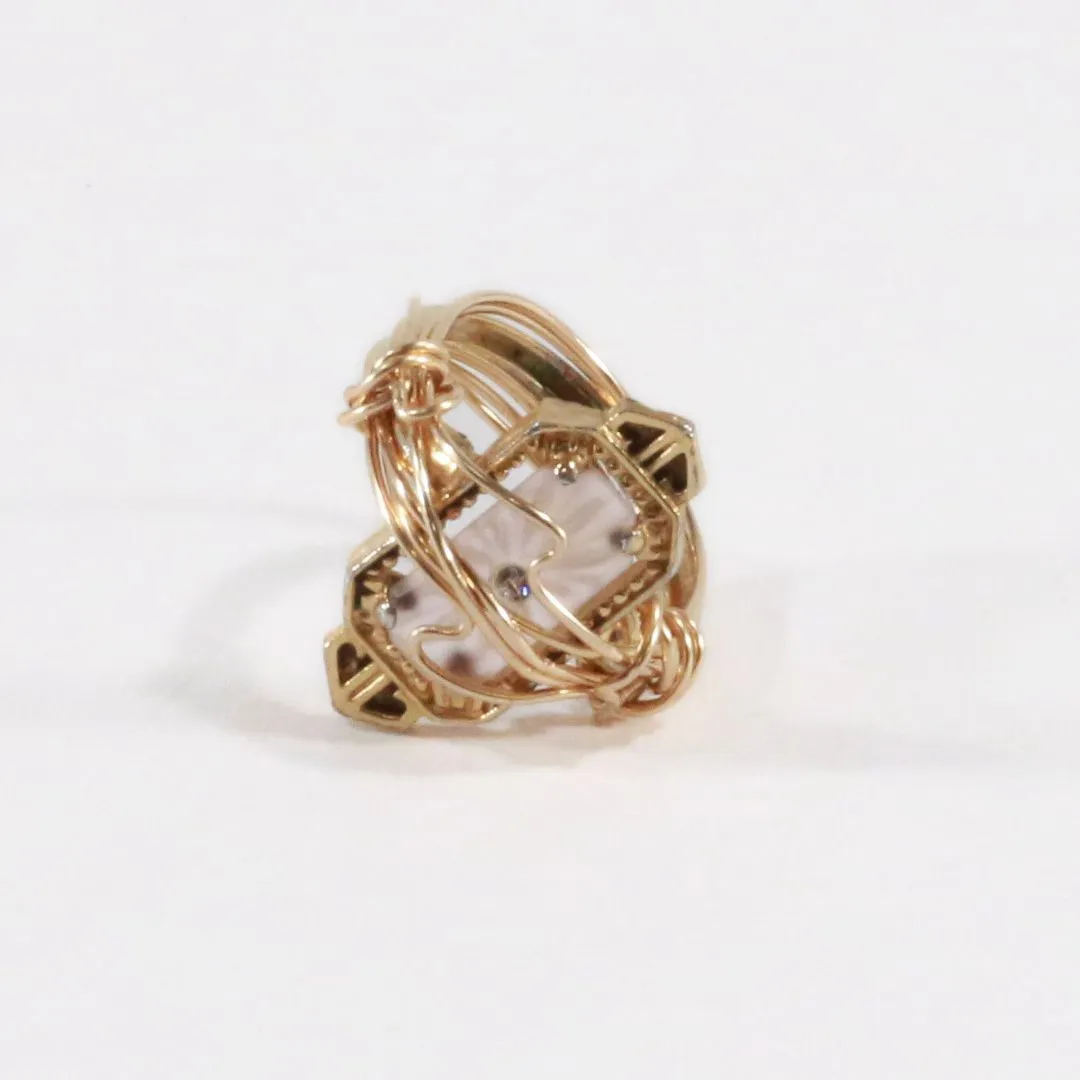 Avon Beauty  - Vintage Cocktail Ring