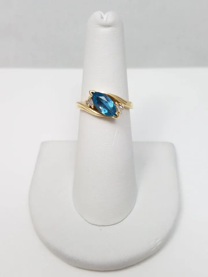 Chic 14k Yellow Gold Natural Blue Topaz Diamond Custom Ring