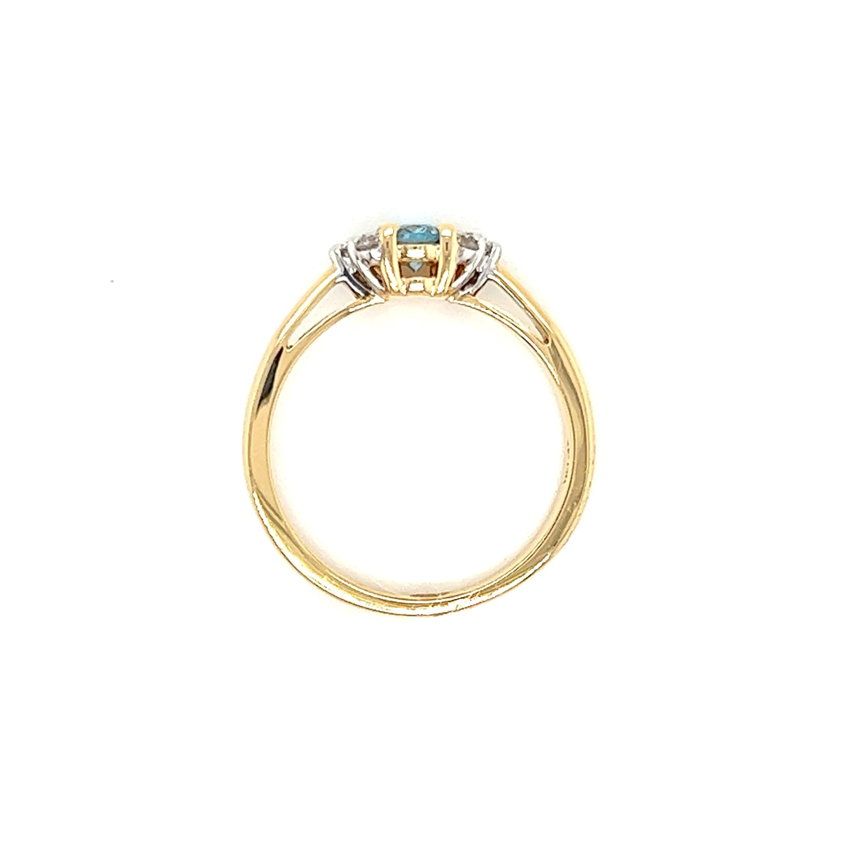 Oval Aquamarine Ring with Six Side Diamonds in 14K Yellow Gold