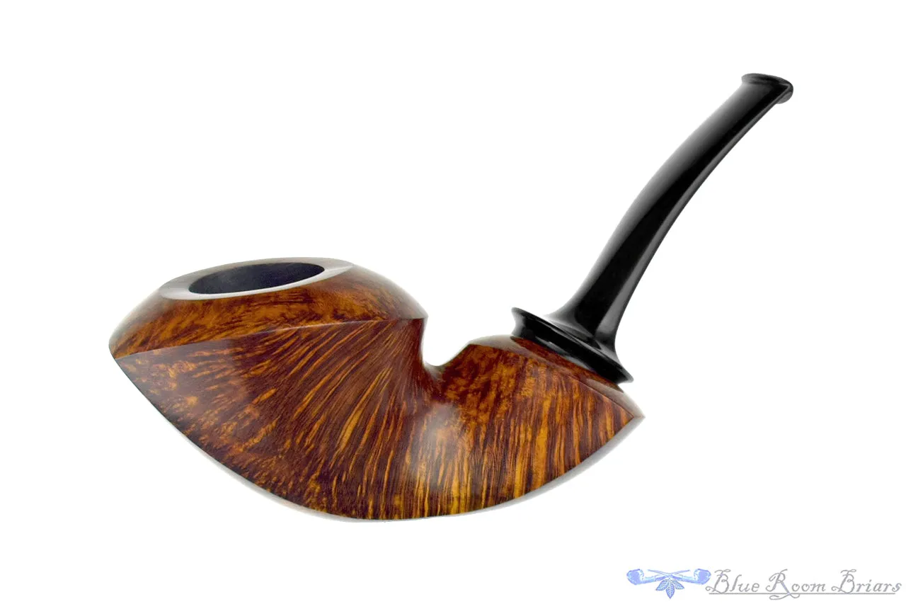 Sabina Santos Bent Reverse Calabash Sitter with Plateaux Estate Pipe