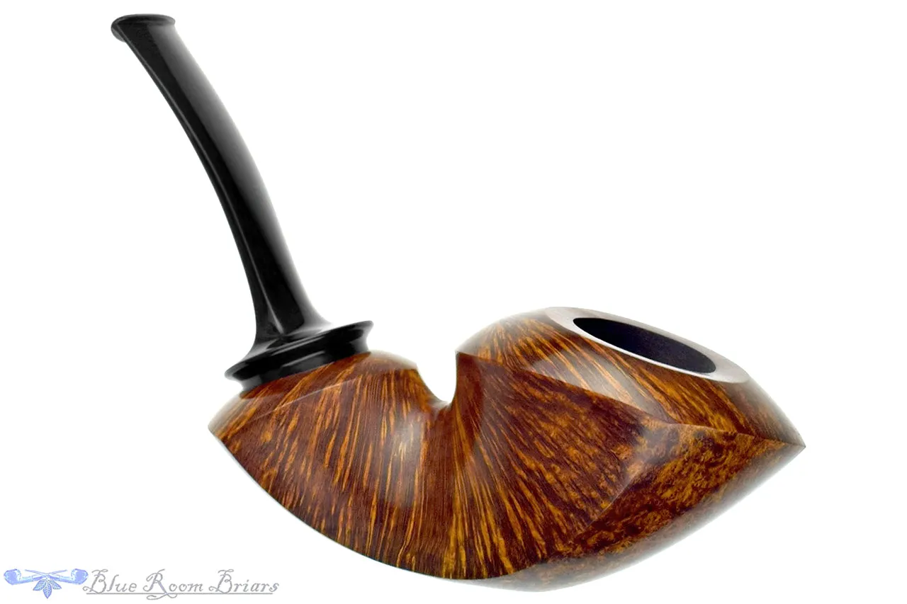 Sabina Santos Bent Reverse Calabash Sitter with Plateaux Estate Pipe