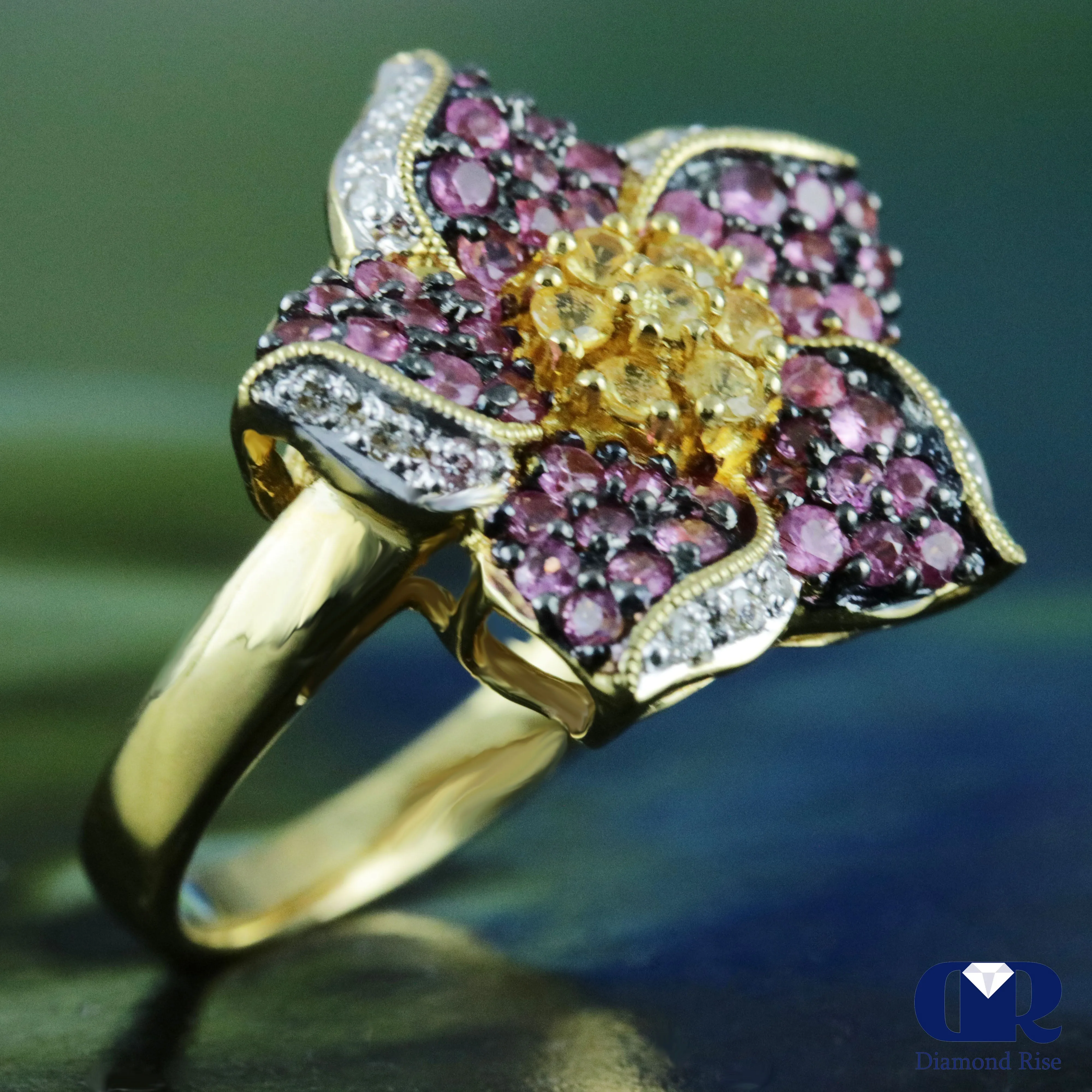 Women's Diamond & Sapphire Flower Style Right Hand Ring Cocktail Ring In 18K Yellow Gold